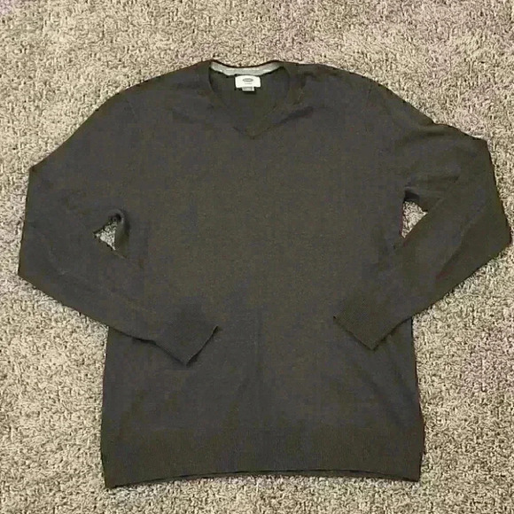 Old Navy sweater - Picture 3 of 7